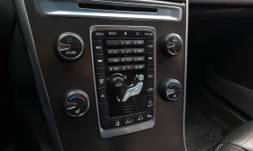 Volvo XC60 T6 R-Design AWD, снимка 11