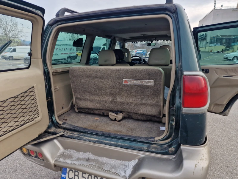 Nissan Terrano 3.0, снимка 15 - Автомобили и джипове - 49236624