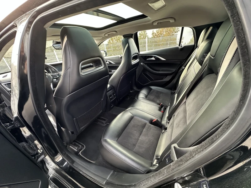 Infiniti QX30, снимка 10 - Автомобили и джипове - 52953194