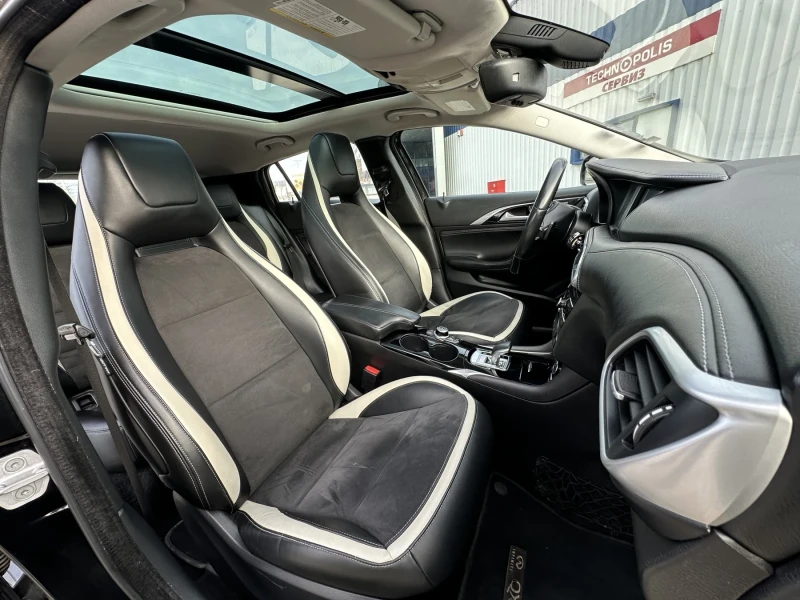 Infiniti QX30, снимка 12 - Автомобили и джипове - 52953194