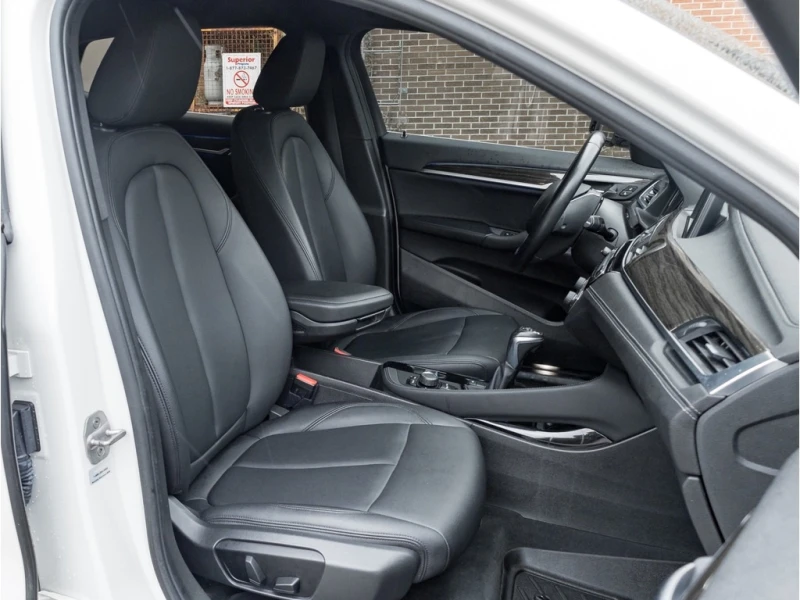 BMW X2 xDRIVE28i CARFAX * * АВТО КРЕДИТ * * , снимка 10 - Автомобили и джипове - 53363254