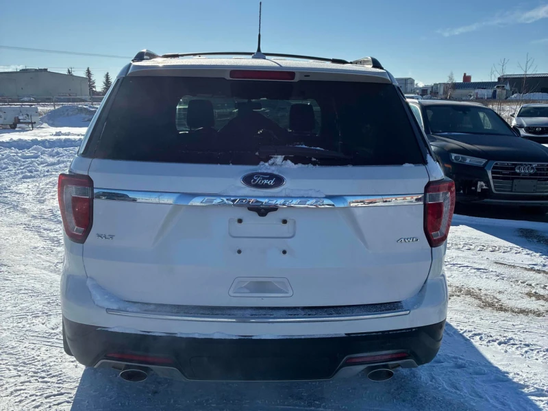 Ford Explorer AWD * ПАНОРАМА* ПОДГРЕВИ* КАМЕРА* 2 ЧИФТА ГУМИ*   , снимка 5 - Автомобили и джипове - 53562280