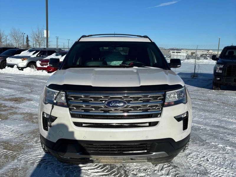 Ford Explorer AWD * ПАНОРАМА* ПОДГРЕВИ* КАМЕРА* 2 ЧИФТА ГУМИ*   , снимка 2 - Автомобили и джипове - 53562280