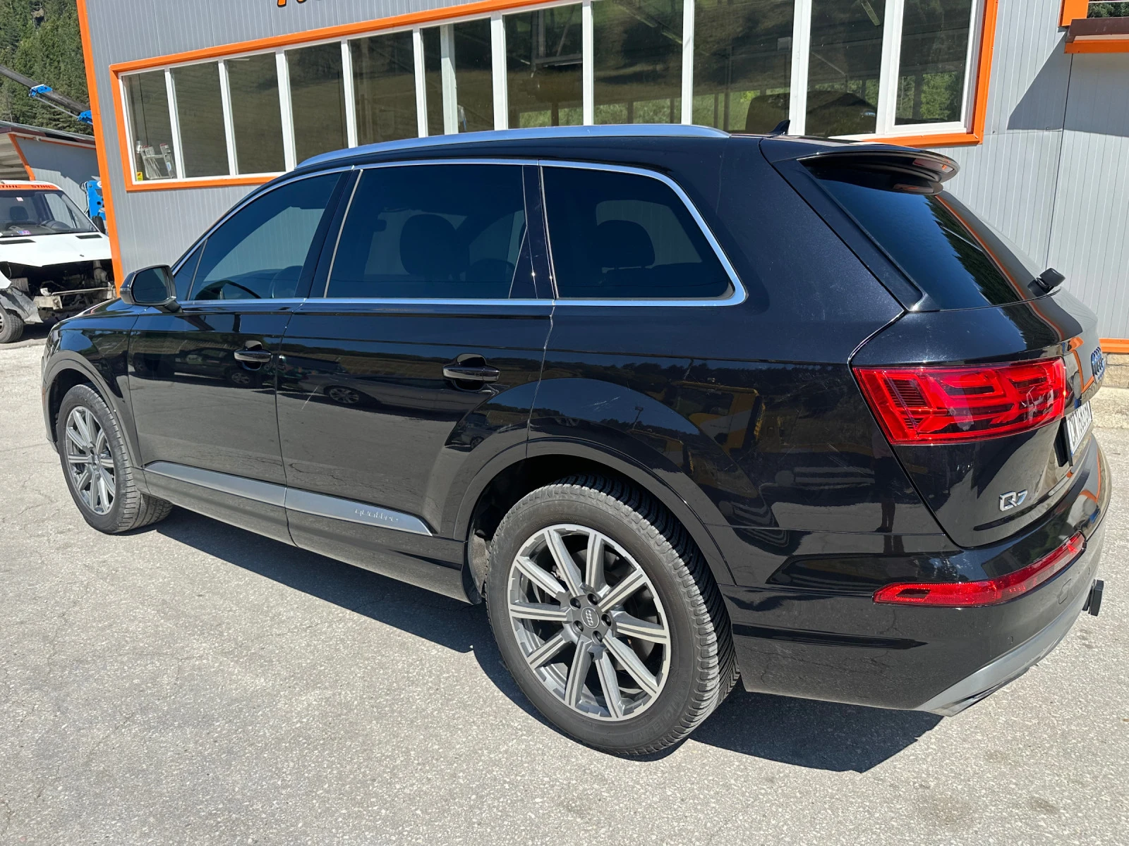 Audi Q7 PREMIUM PLUS  - изображение 2