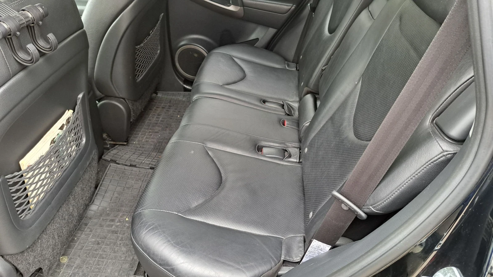 Toyota Rav4 2.2 Diesel 4x4 177 к.с. Перфектна !!! - изображение 6