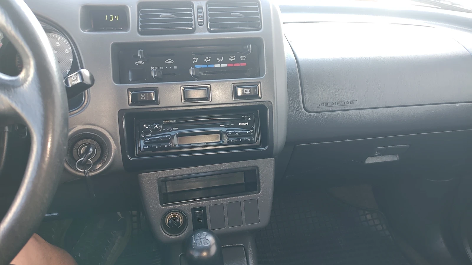 Toyota Rav4 2.0i 4x4 - изображение 10