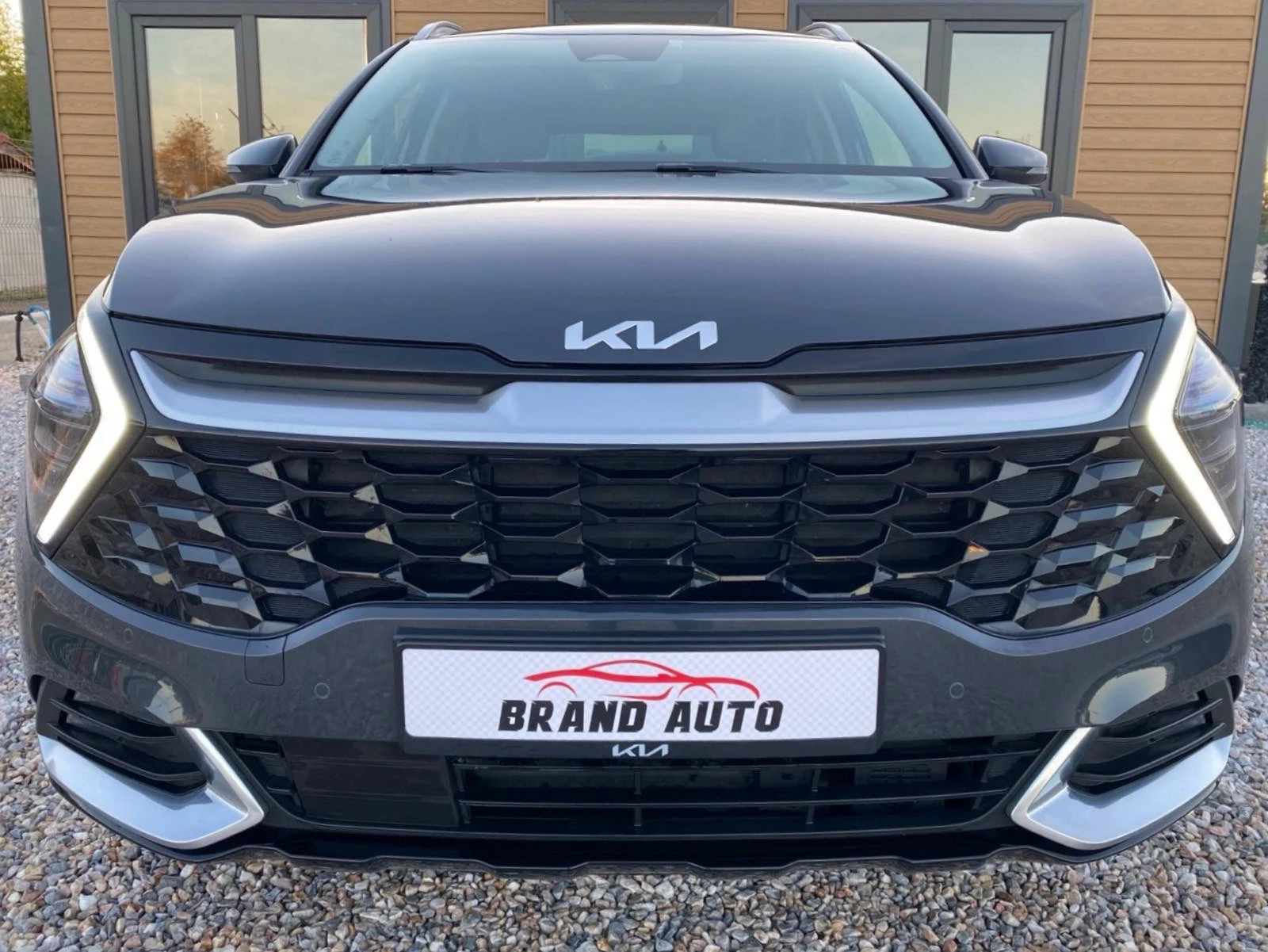 Kia Sportage 1.6 T-GDI 230ch * HEV * Design BVA6  - изображение 2