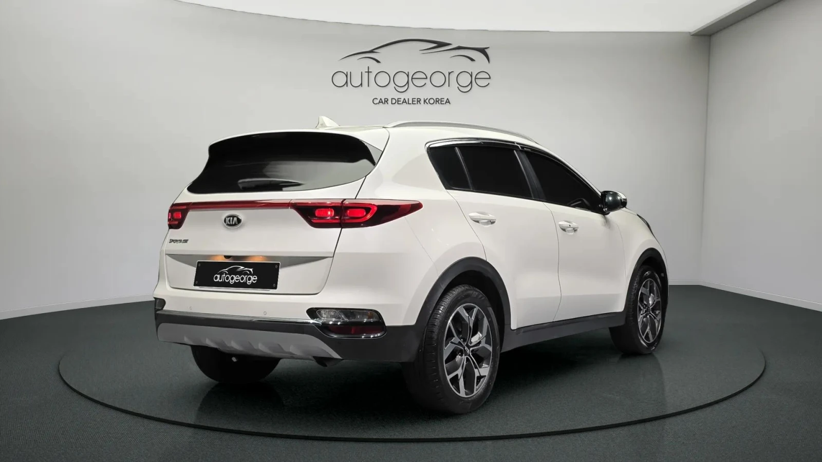 Kia Sportage 2.0 2WD PRESTIGE  - изображение 2