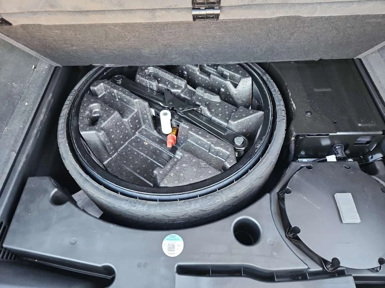 Audi Q8 * PROGRESSIV * CARFAX * ��� ������������ ������ | Mobile.bg � ����������� 15