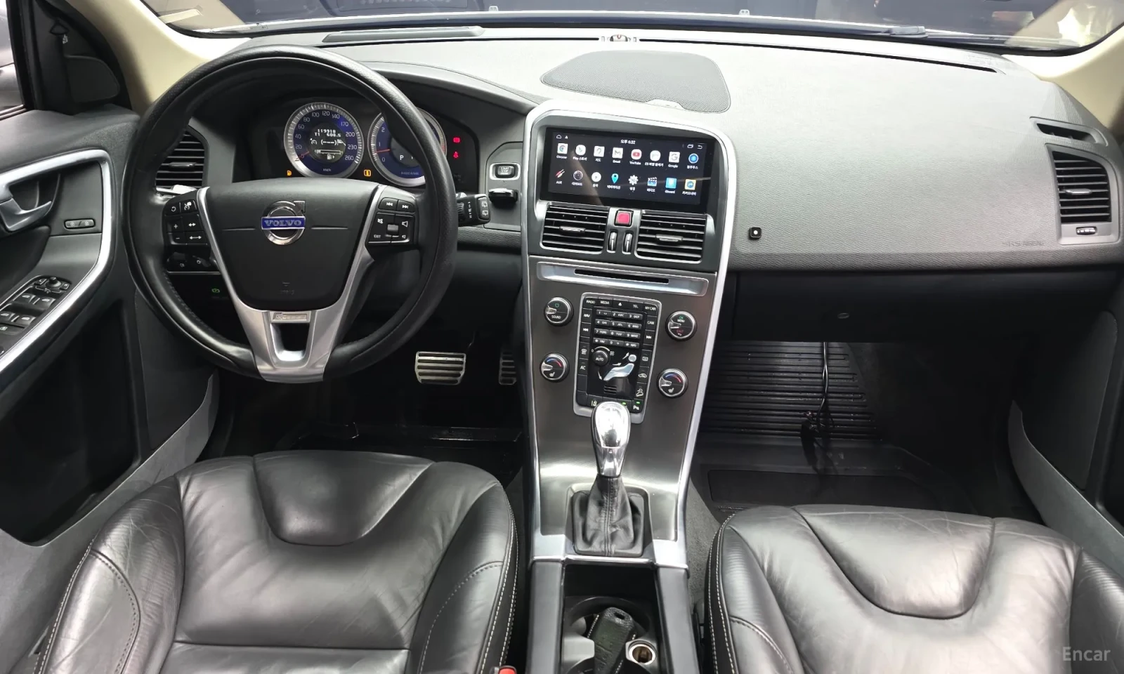 Volvo XC60 T6 R-Design AWD, снимка 7 - Автомобили и джипове - 54262914