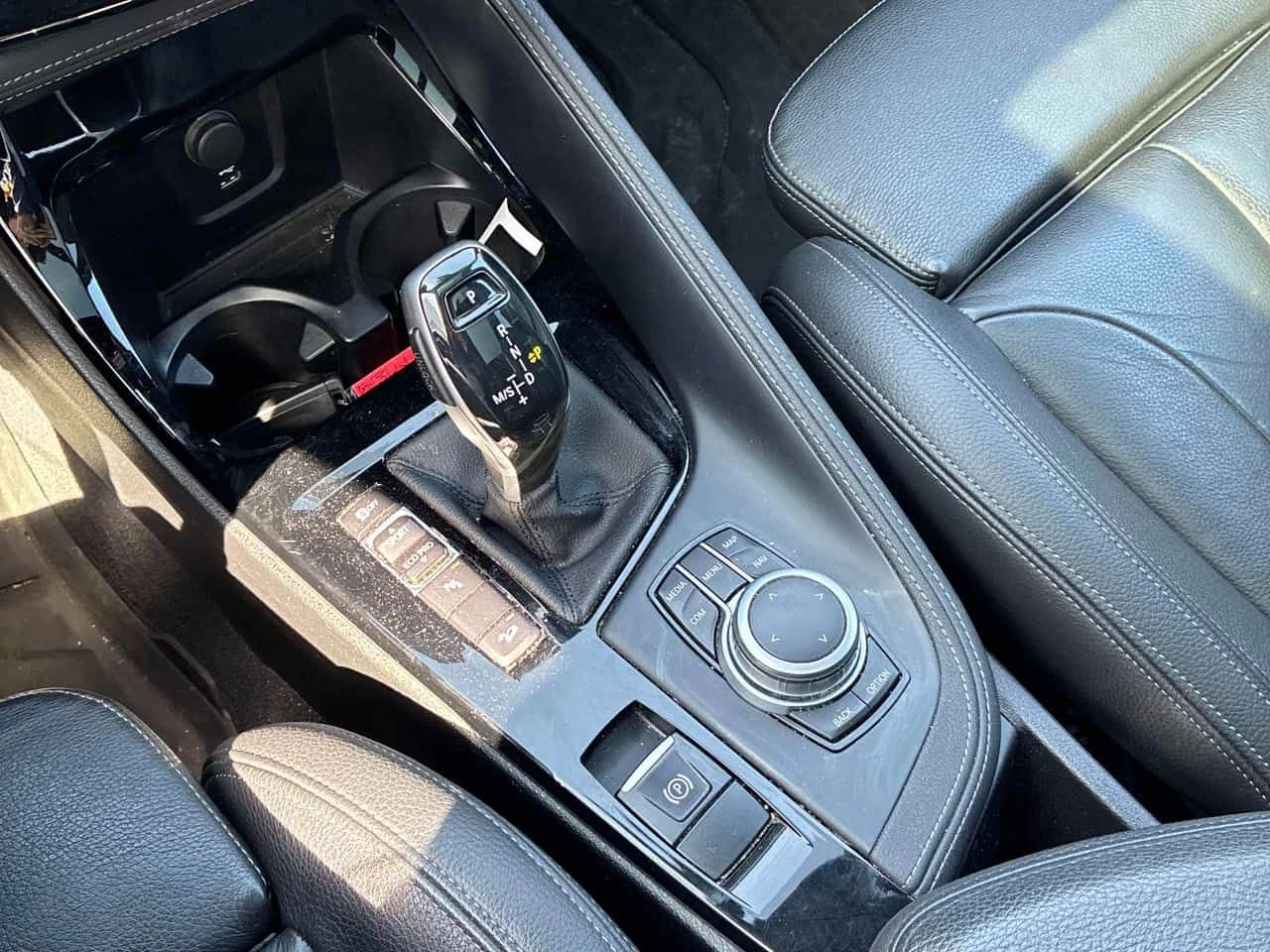 BMW X1 * xDrive28i * PANORAMA* ПОДГРЕВИ* , снимка 13 - Автомобили и джипове - 54466648