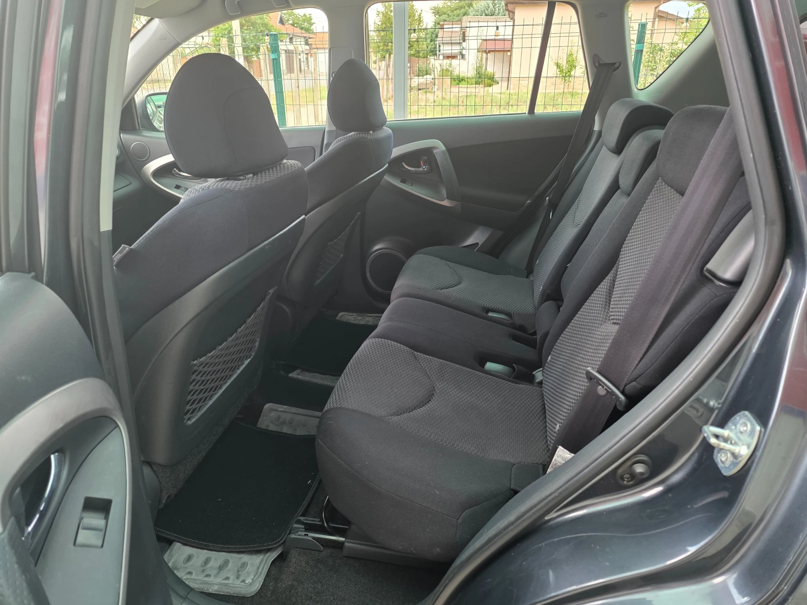 Toyota Rav4 2.0I/152к.с/4х4, снимка 11 - Автомобили и джипове - 55815710
