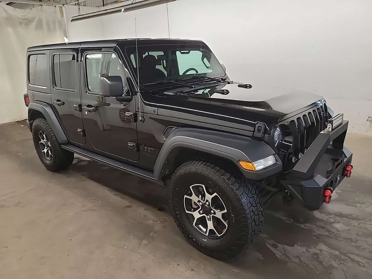 Jeep Wrangler 3.6L UNLIMITED SPORT| ОПЦИЯ ЗА ФИНАНСИРАНЕ, снимка 2 - Автомобили и джипове - 56165006