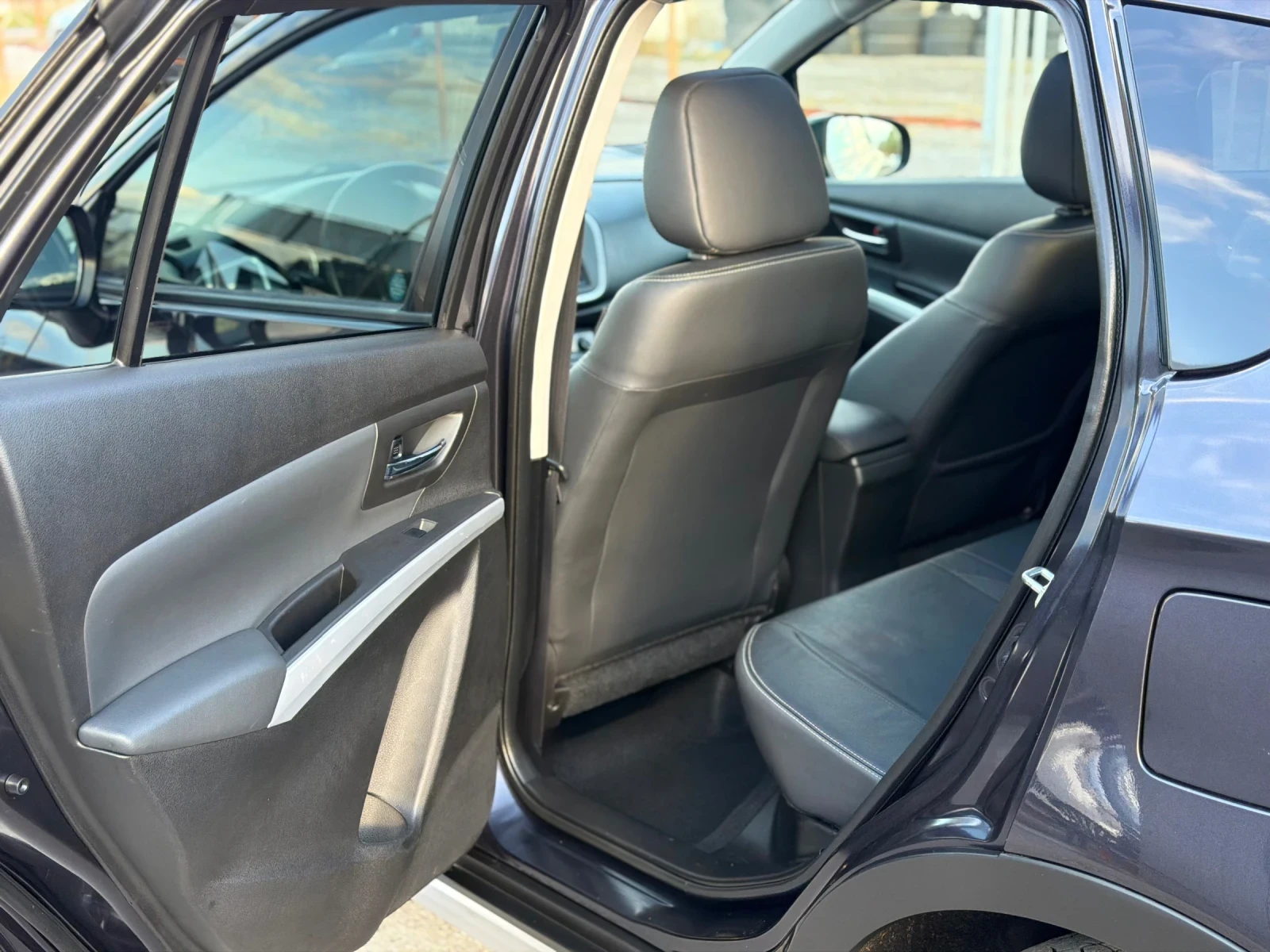 Suzuki SX4 S-Cross 1.6i Premium Led  4�4 �������� ���� ���������  | Mobile.bg � ����������� 8