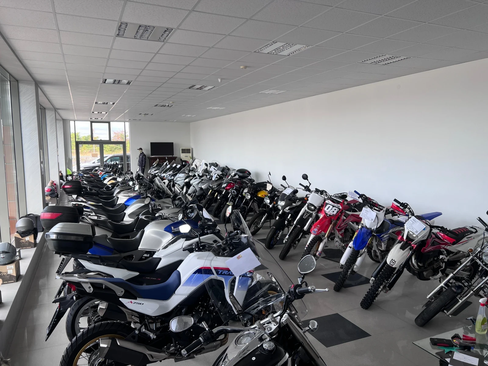Suzuki Burgman 650 Executive Abs | Mobile.bg   11