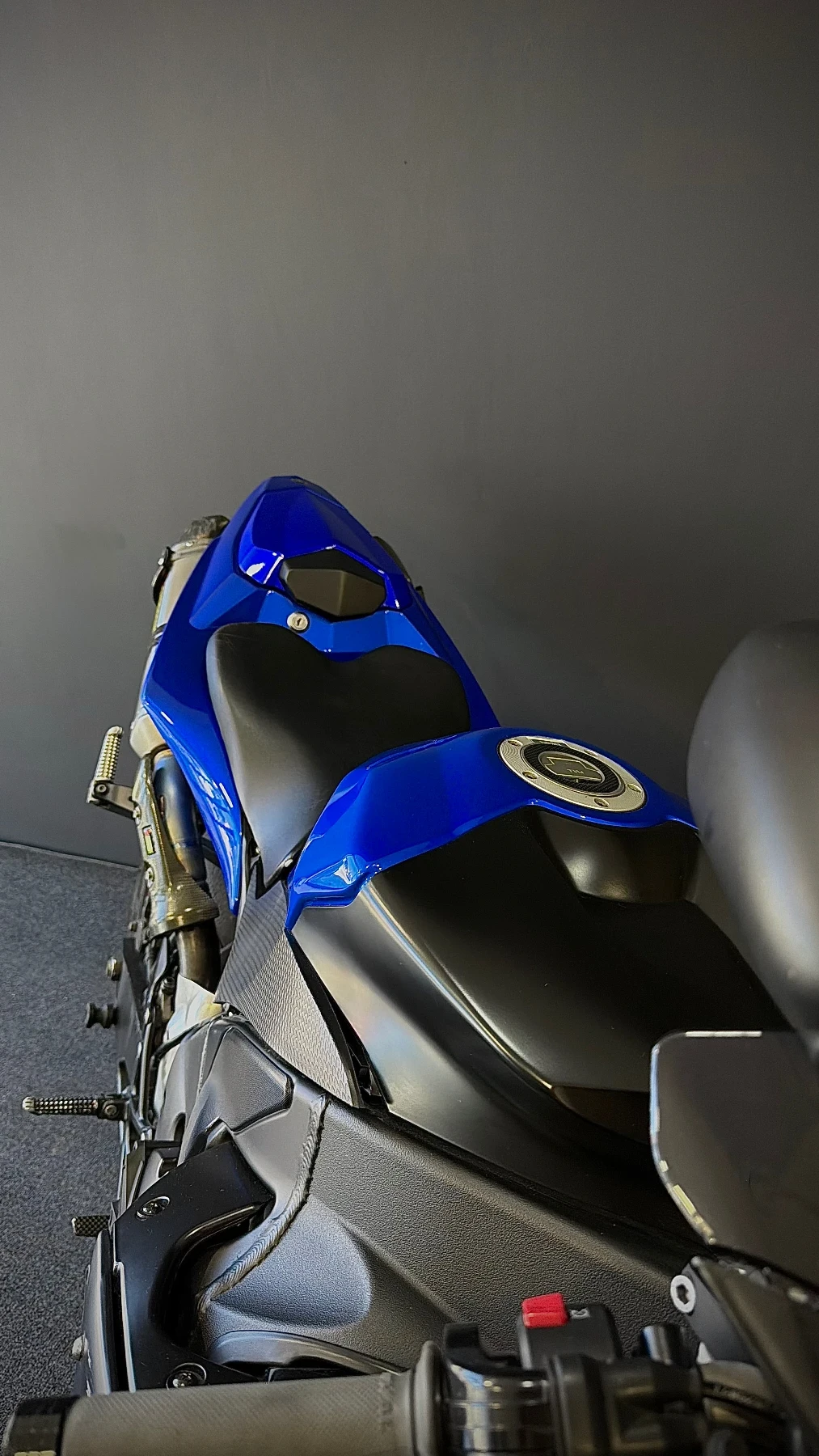 Yamaha YZF-R1 Big Bang 2014, снимка 7 - Мотоциклети и мототехника - 55625350
