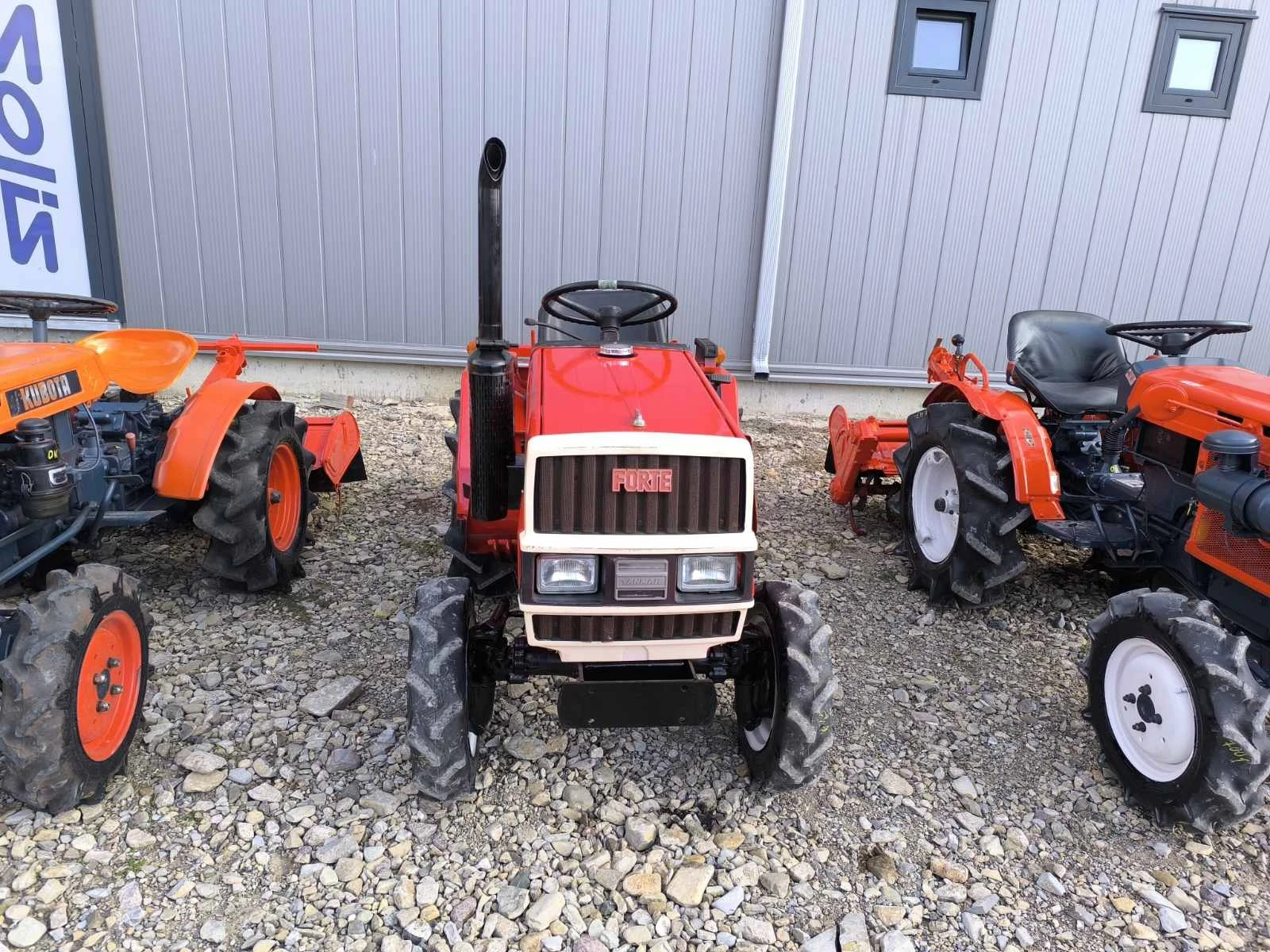 Трактор Yanmar Саки агро Сливен  - изображение 6