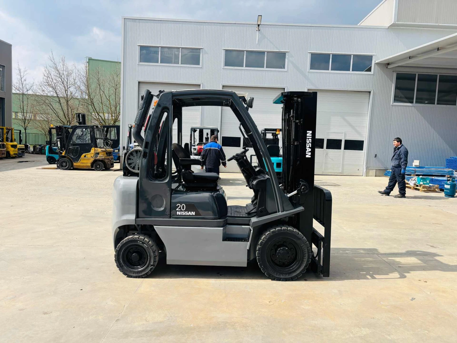 ������� Nissan ������� ����������, ������� | Mobile.bg � ����������� 1