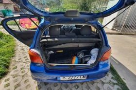 Toyota Yaris 1.3i Газов инжекцион, снимка 10