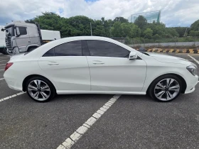 Mercedes-Benz CLA 200, снимка 4