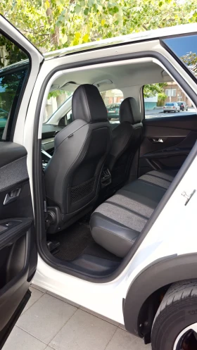 Peugeot 3008 1.6THP PureTech Allure 180к.с EAT8, снимка 15