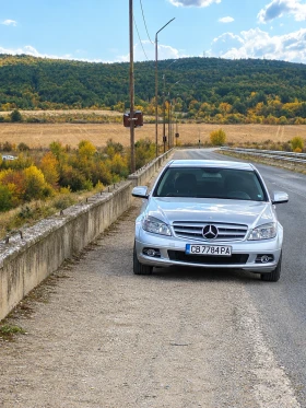Mercedes-Benz C 220, снимка 2