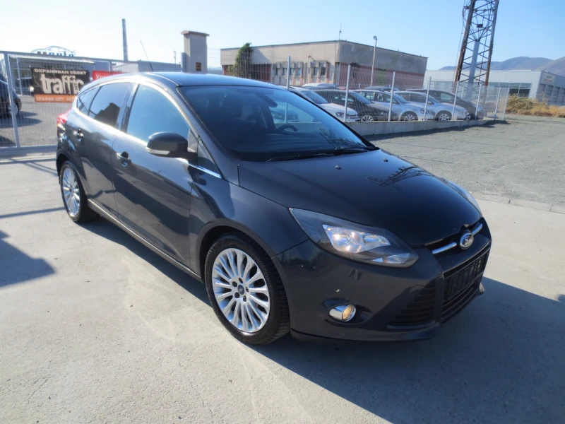 Ford Focus 1.6I, снимка 3 - Автомобили и джипове - 47386859