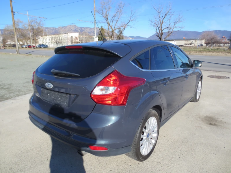 Ford Focus 1.6I, снимка 5 - Автомобили и джипове - 47386859