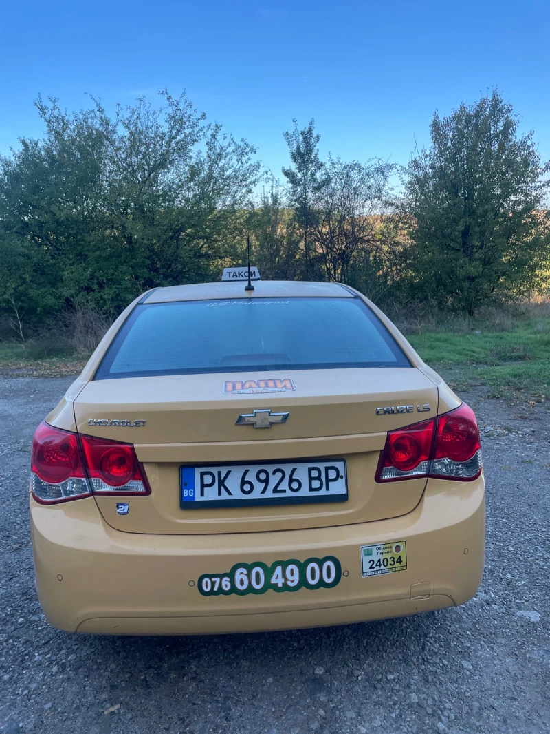 Chevrolet Cruze 1.6 Бензин/Газ, снимка 2 - Автомобили и джипове - 47599595