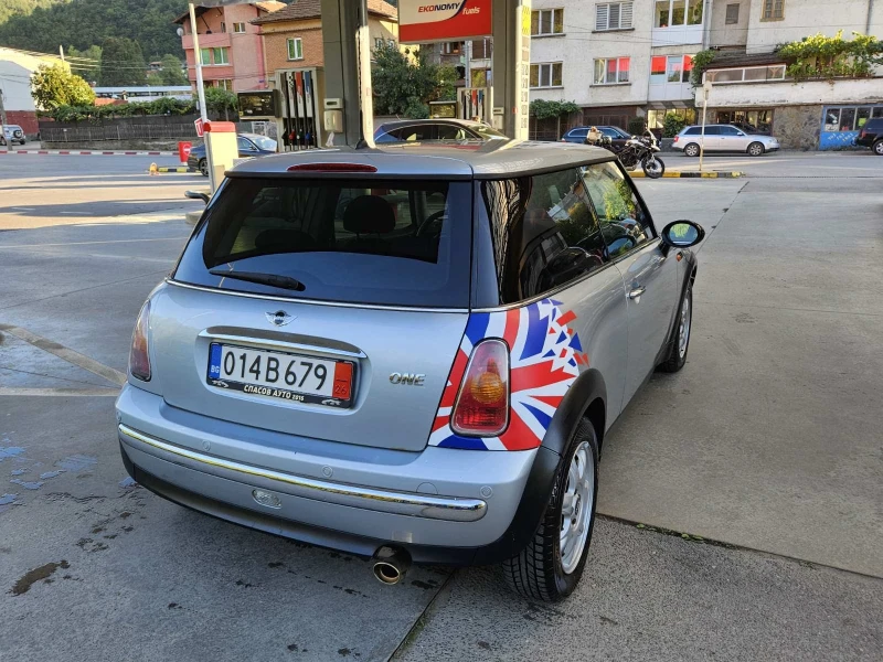 Mini One 1.6 90к.с, снимка 5 - Автомобили и джипове - 48655401