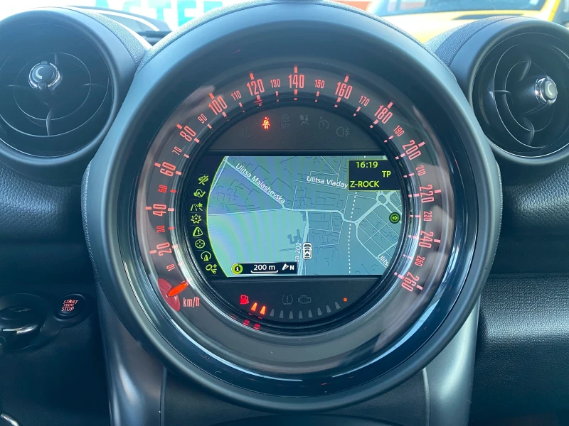 Mini Cooper SD ALL4 Автоматик, снимка 17 - Автомобили и джипове - 49438643