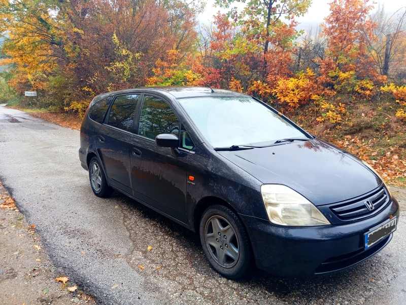 Honda Stream 2.0  7 места, снимка 6 - Автомобили и джипове - 52341697