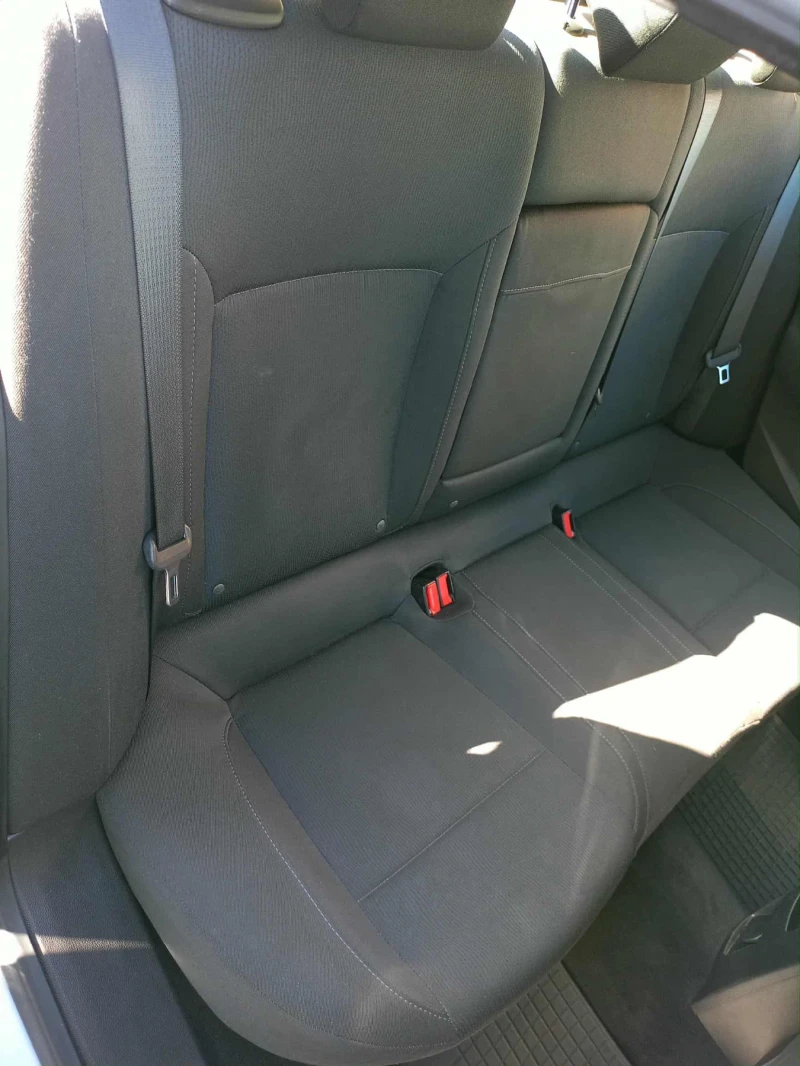 Opel Insignia 2.0 CDTI EURO 5, снимка 12 - Автомобили и джипове - 52498383