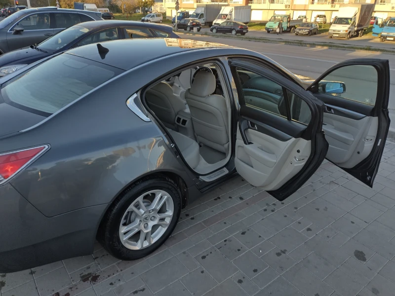 Acura Tl 3.5, снимка 12 - Автомобили и джипове - 52457516
