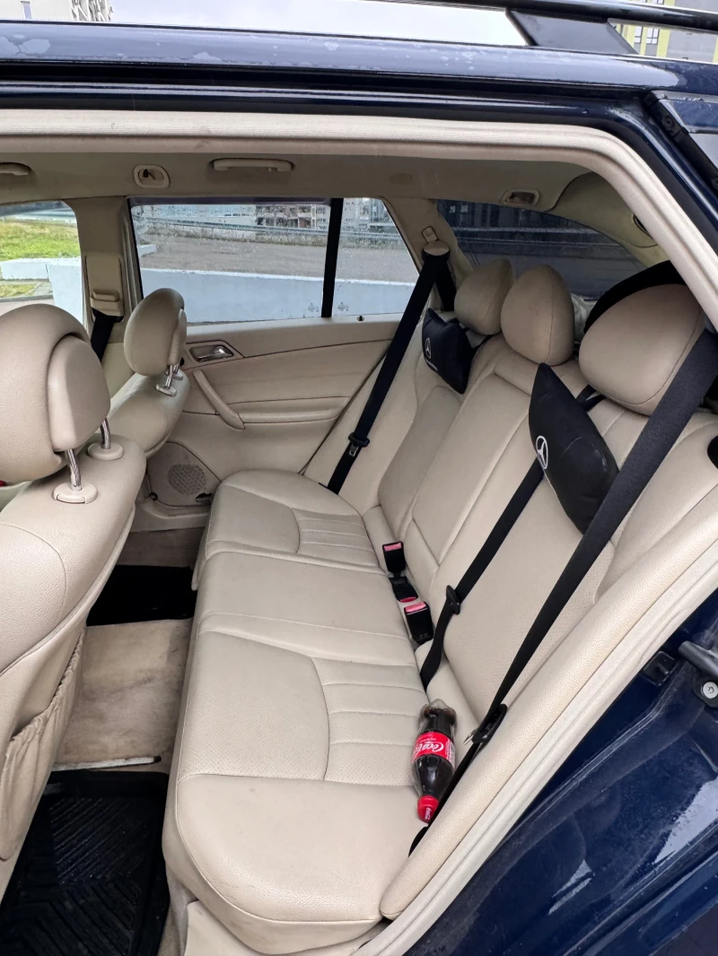 Mercedes-Benz C 220, снимка 10 - Автомобили и джипове - 53247448