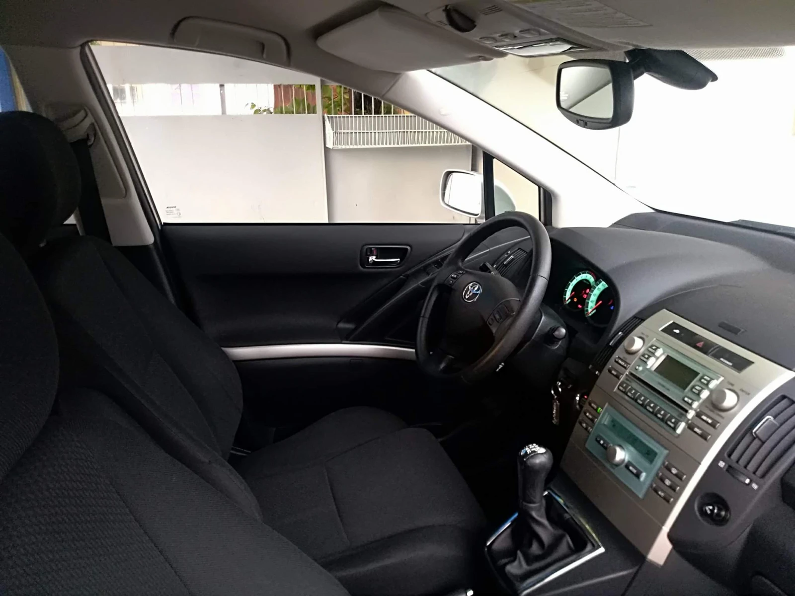 Toyota Corolla verso, снимка 1