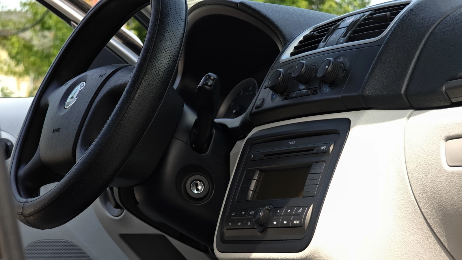 Skoda Fabia 1.4 16V  - изображение 6