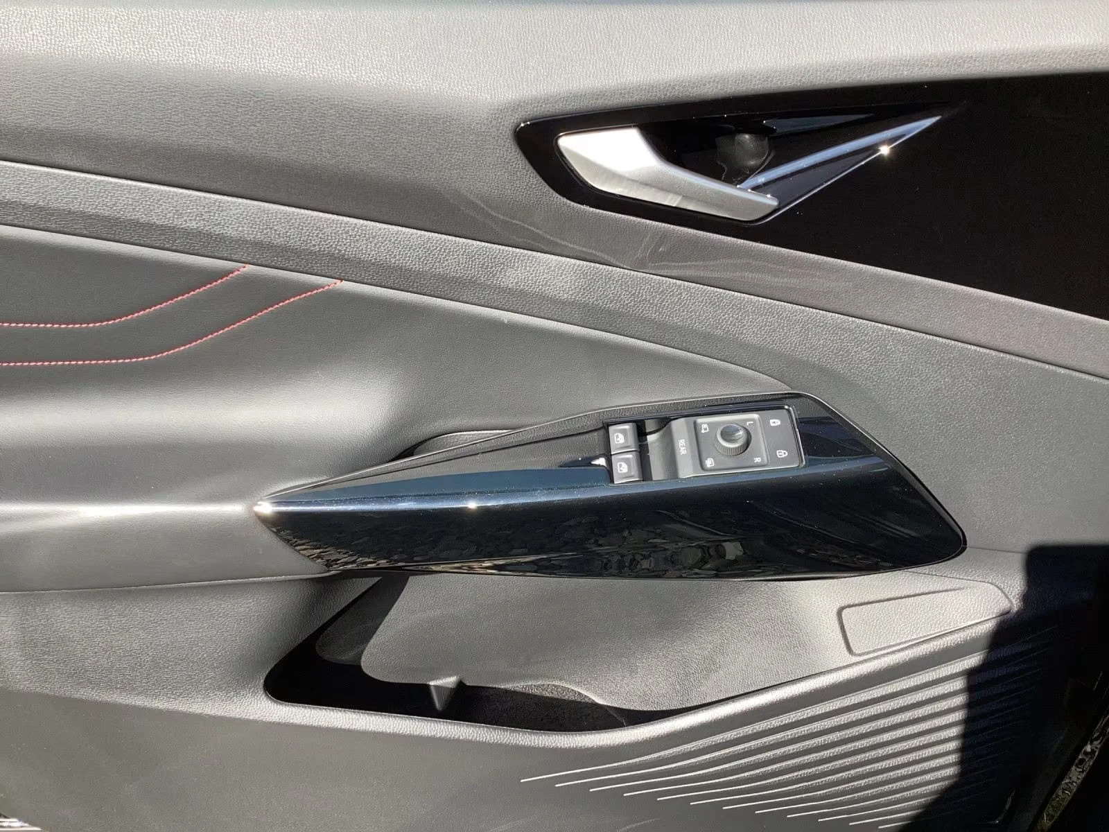 VW ID.4 GTX/340HP/4M/MATRIX/NAVI/DIGI/536g - изображение 10