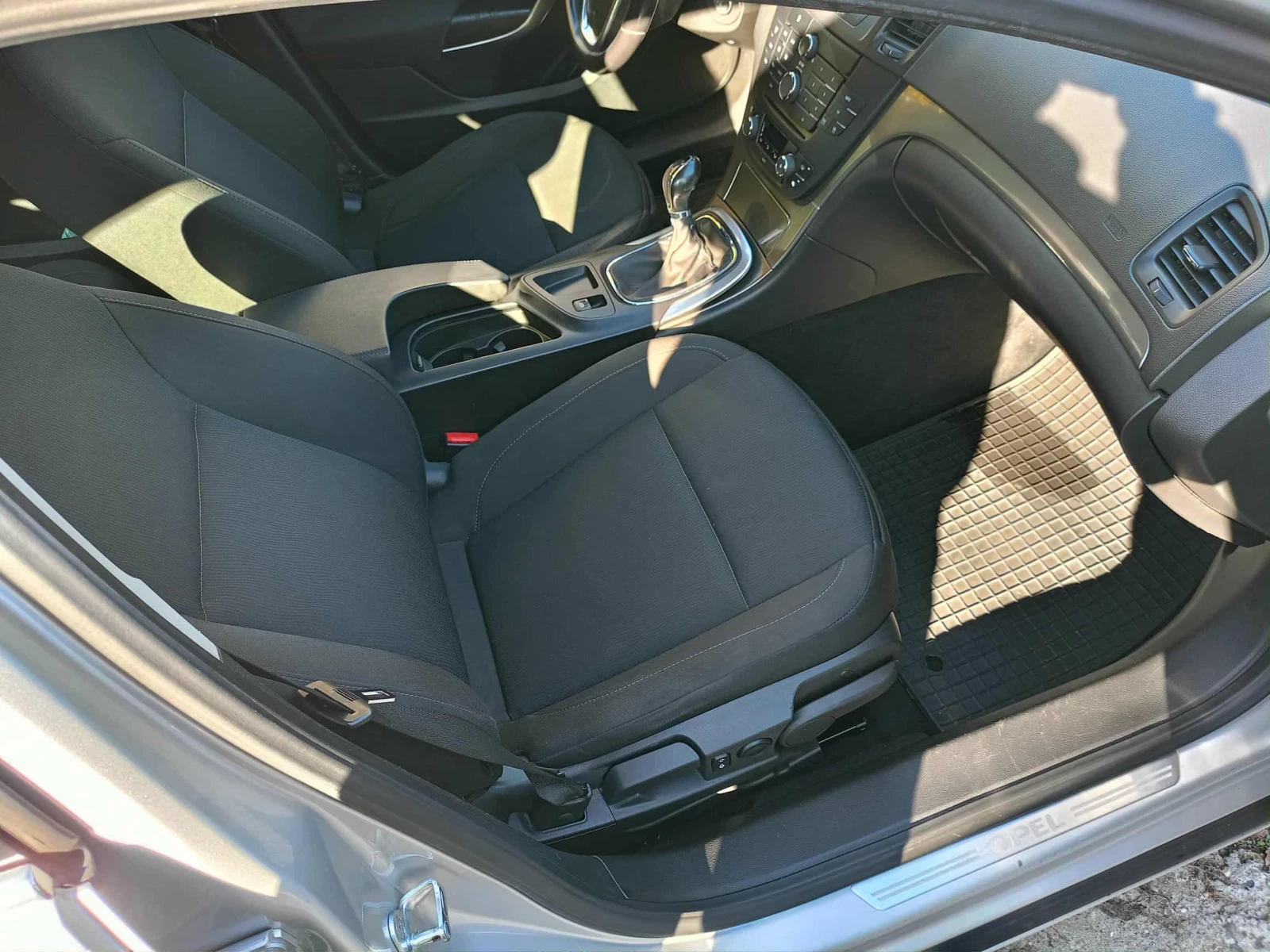 Opel Insignia 2.0 CDTI EURO 5 | Mobile.bg   11