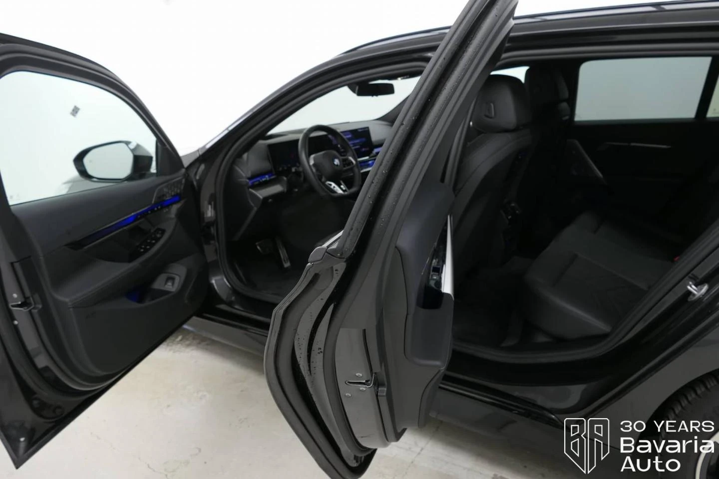 BMW 540 d xDrive Touring M Sport Paket Steptronic - изображение 5