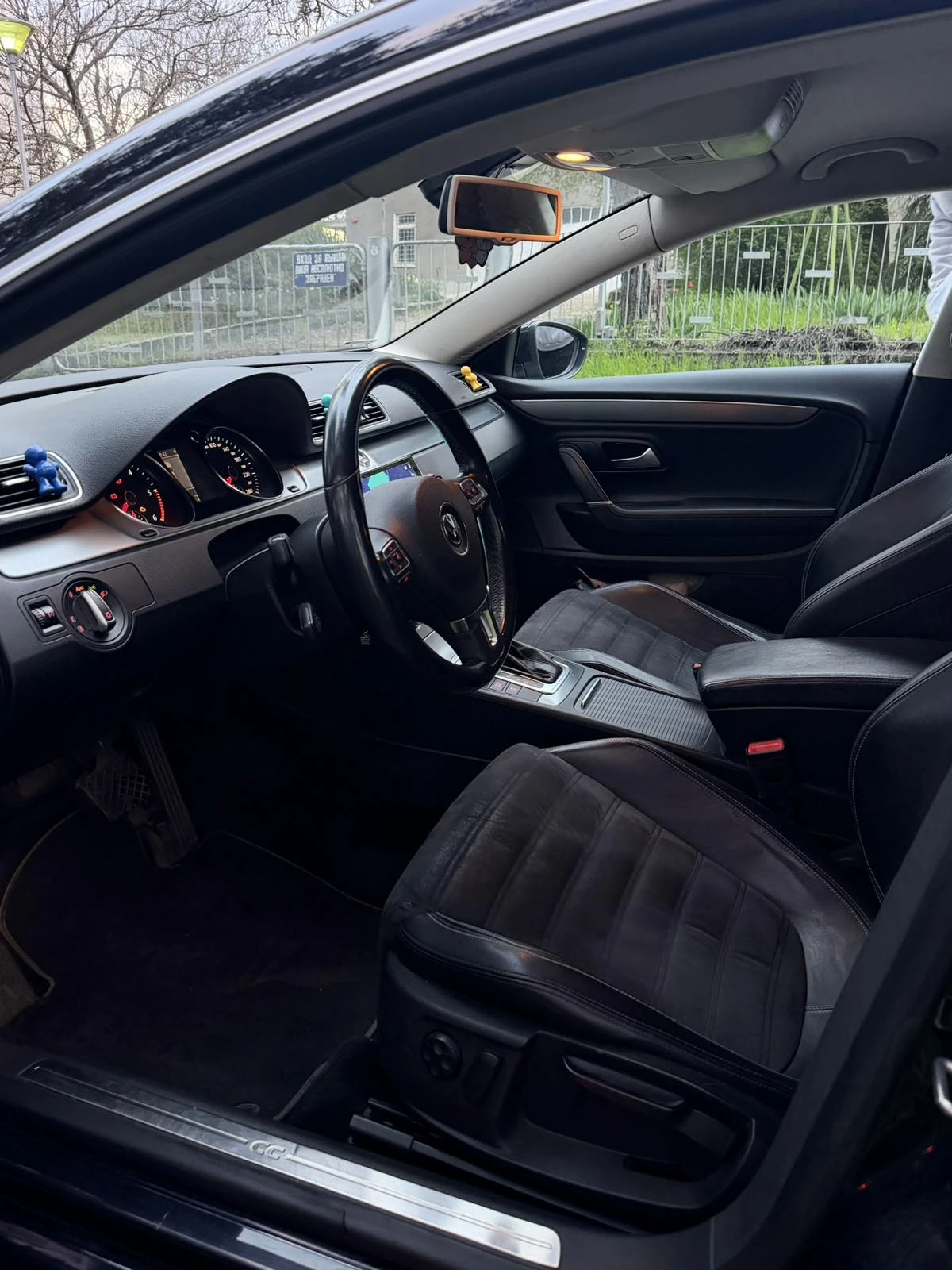 VW Passat CC 2.0 Bluemotion, снимка 15 - Автомобили и джипове - 54460166