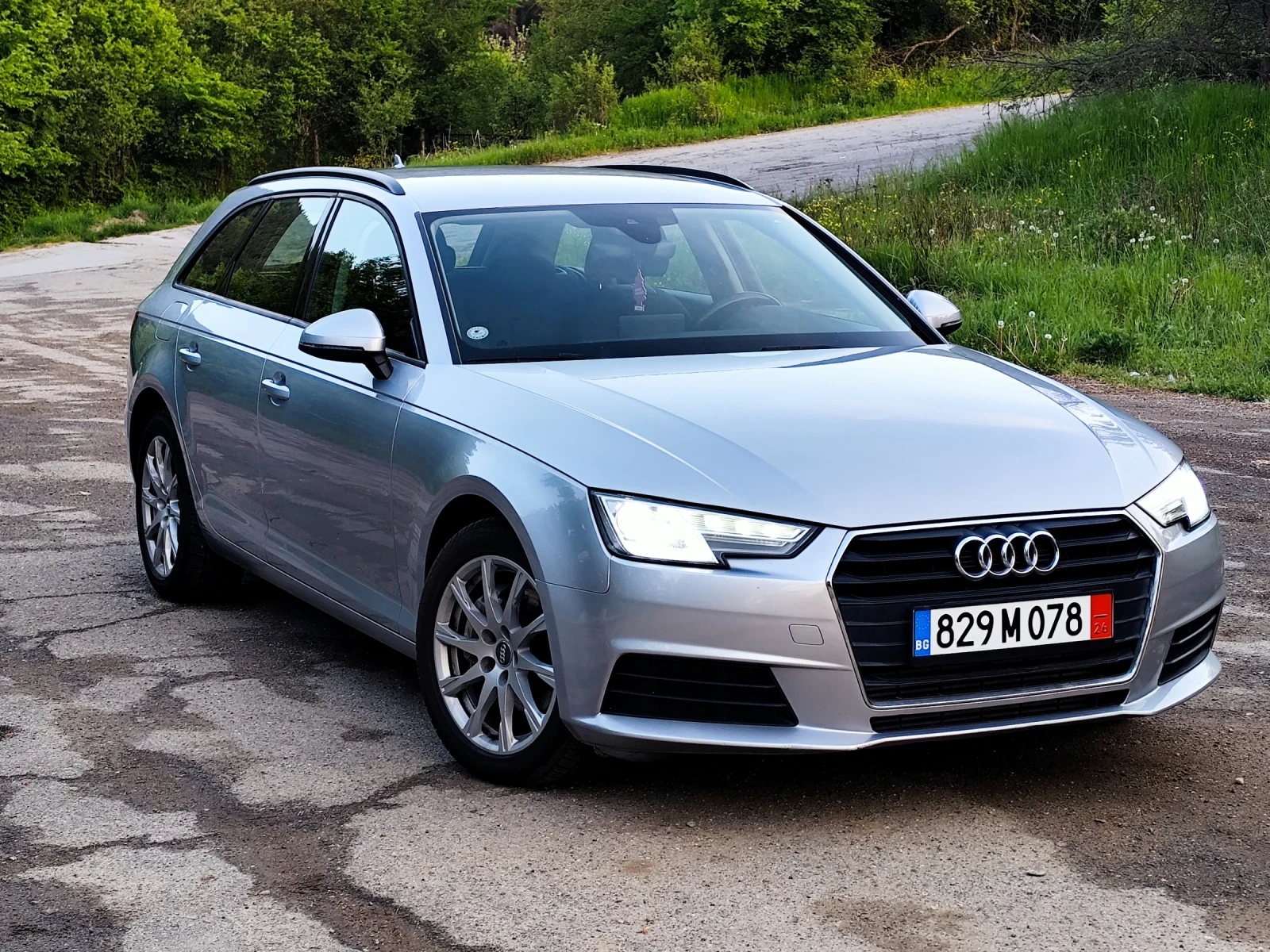 Audi A4 3.0TDi УНИКАТ, снимка 2 - Автомобили и джипове - 54547513