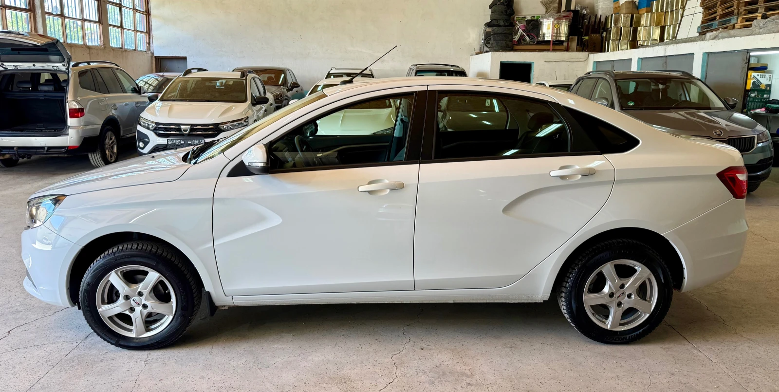 Lada Vesta 1.6L 105кс.12.2018г.57000км. Сервизна История, снимка 14 - Автомобили и джипове - 54563799