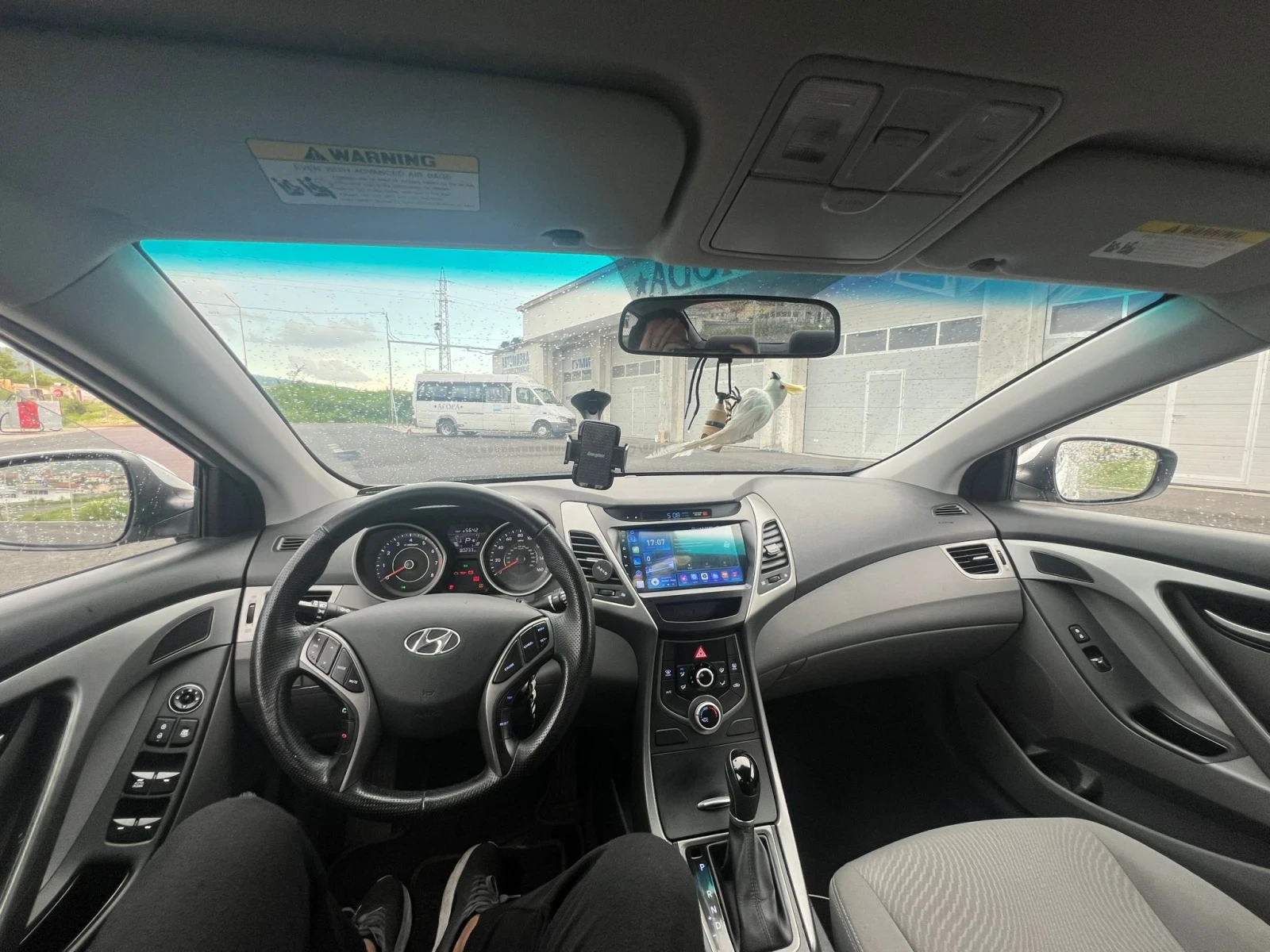Hyundai Elantra 1.8i, снимка 11 - Автомобили и джипове - 54586108