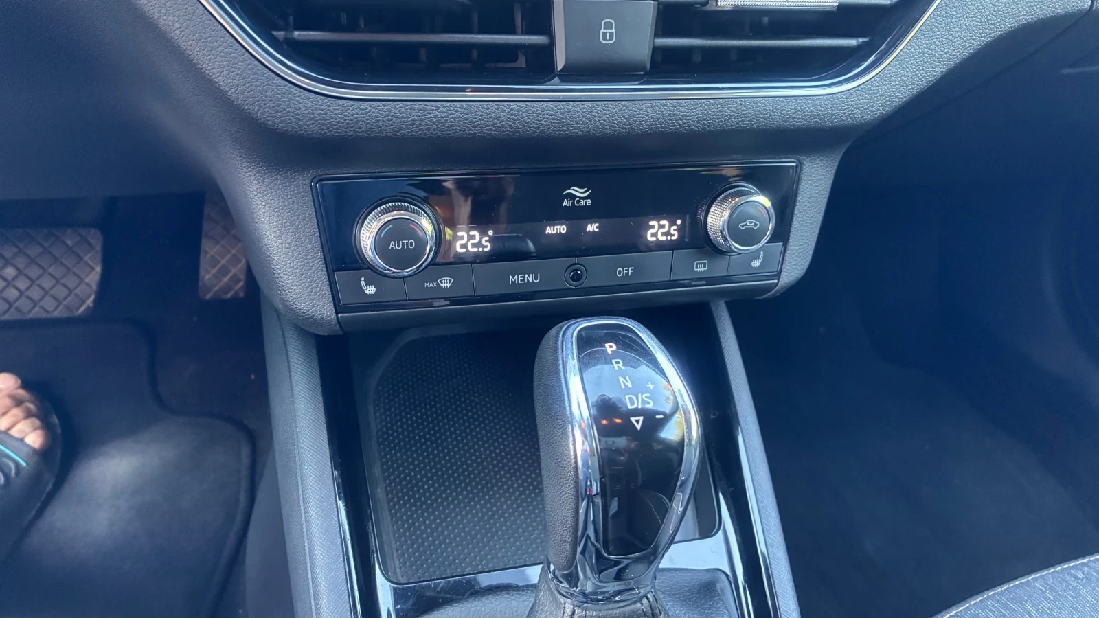 Skoda Scala TSI 1.0, снимка 15 - Автомобили и джипове - 55693517