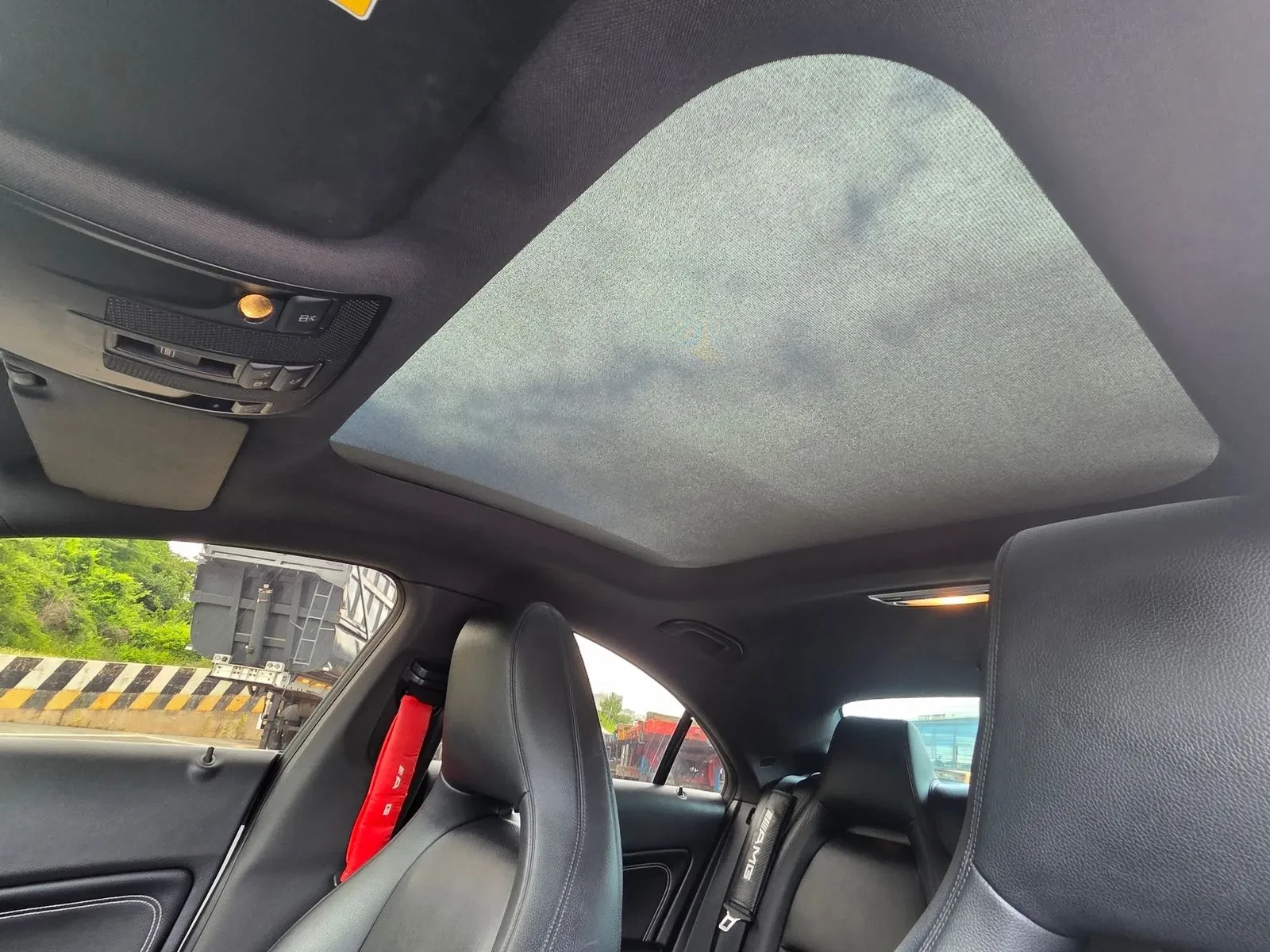 Mercedes-Benz CLA 200, снимка 13 - Автомобили и джипове - 54767991