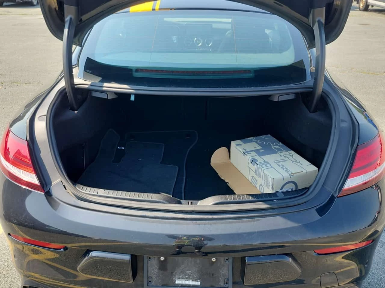 Mercedes-Benz C 300 Coupe * CARFAX * Без инциденти * 47k km * , снимка 13 - Автомобили и джипове - 55568266
