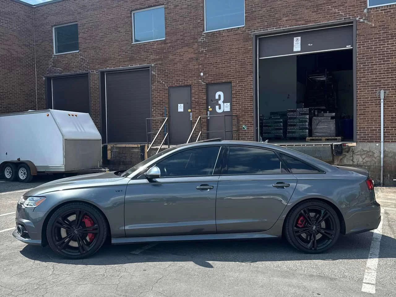 Audi S6 * DIAMOND SEATS* ДИСТРОНИК* 360 КАМЕРА* HEAD UP* , снимка 3 - Автомобили и джипове - 55614371