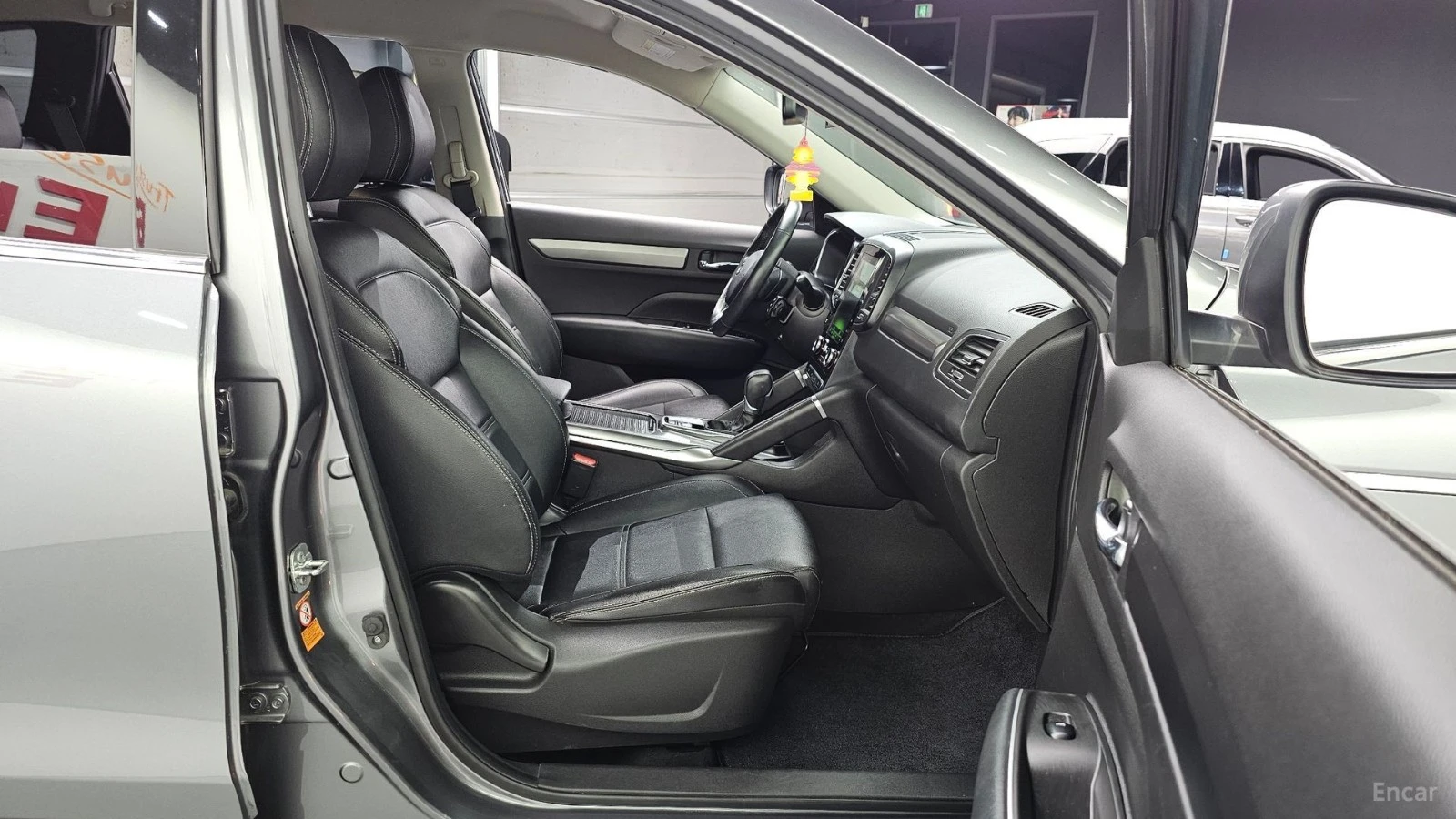 Renault Samsung QM6 2.0GDe* LE* КОЖА* ПОДГРЕВ* КАМЕРА* NAVI* LED* , снимка 11 - Автомобили и джипове - 55624036