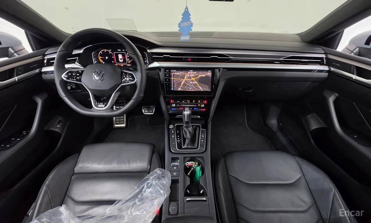 VW Arteon  R LIINE 4Motion / СЕРТИФИКАТ ЗА ОТЛИЧНО КАЧЕСТВО , снимка 7 - Автомобили и джипове - 55923103